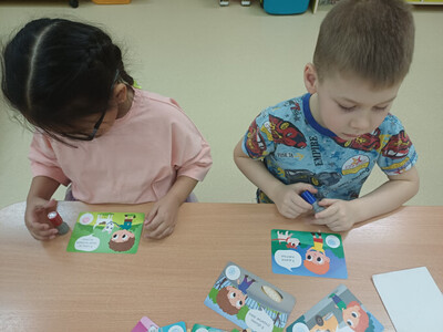 Воспитанники составляют рассказ о четвероногом друге